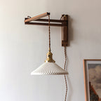 Asne – Adjustable Wood Wall Light