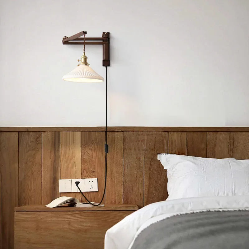 Asne – Adjustable Wood Wall Light