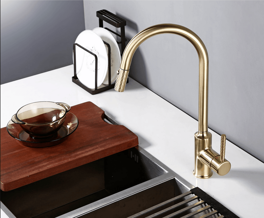Sela - Gold Kitchen Faucet With Sprayer - Grella Boutique