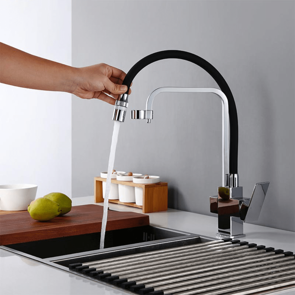 Skál - Black Chrome Kitchen Faucet - Grella Boutique