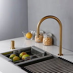 Snara - Modern Kitchen Faucet with Sprayer - Grella Boutique